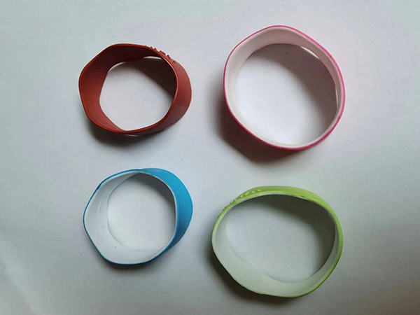 硅膠產(chǎn)品