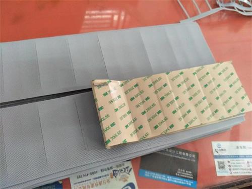 硅膠貼廠家